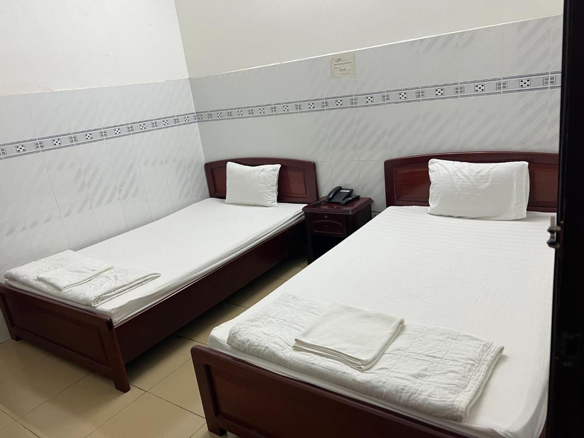 Khách Sạn Kim Phụng Ngân Cần Thơ Extérieur photo