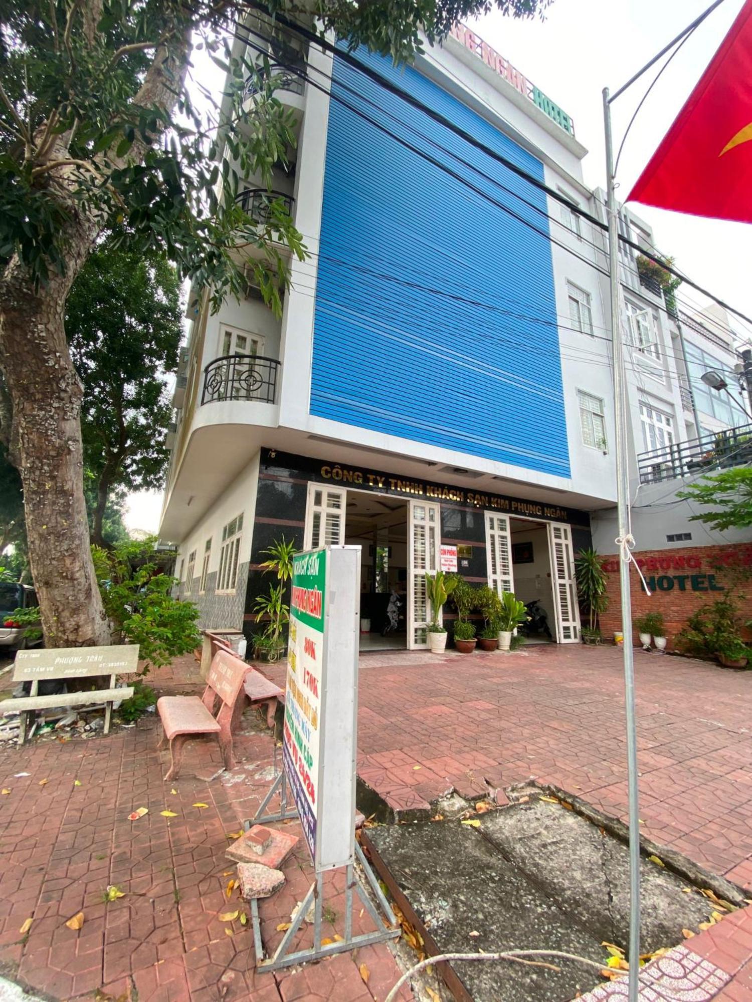 Khách Sạn Kim Phụng Ngân Cần Thơ Extérieur photo