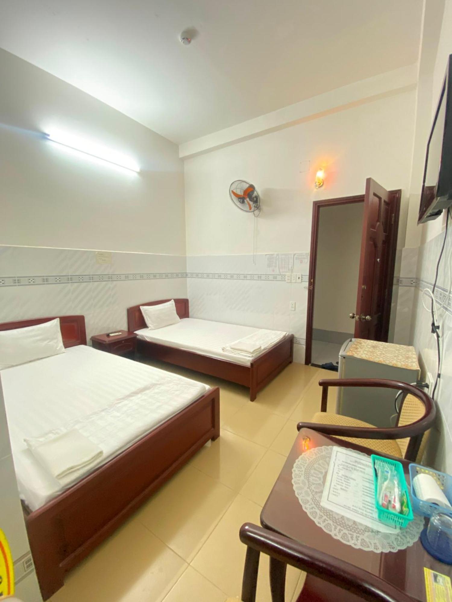 Khách Sạn Kim Phụng Ngân Cần Thơ Extérieur photo