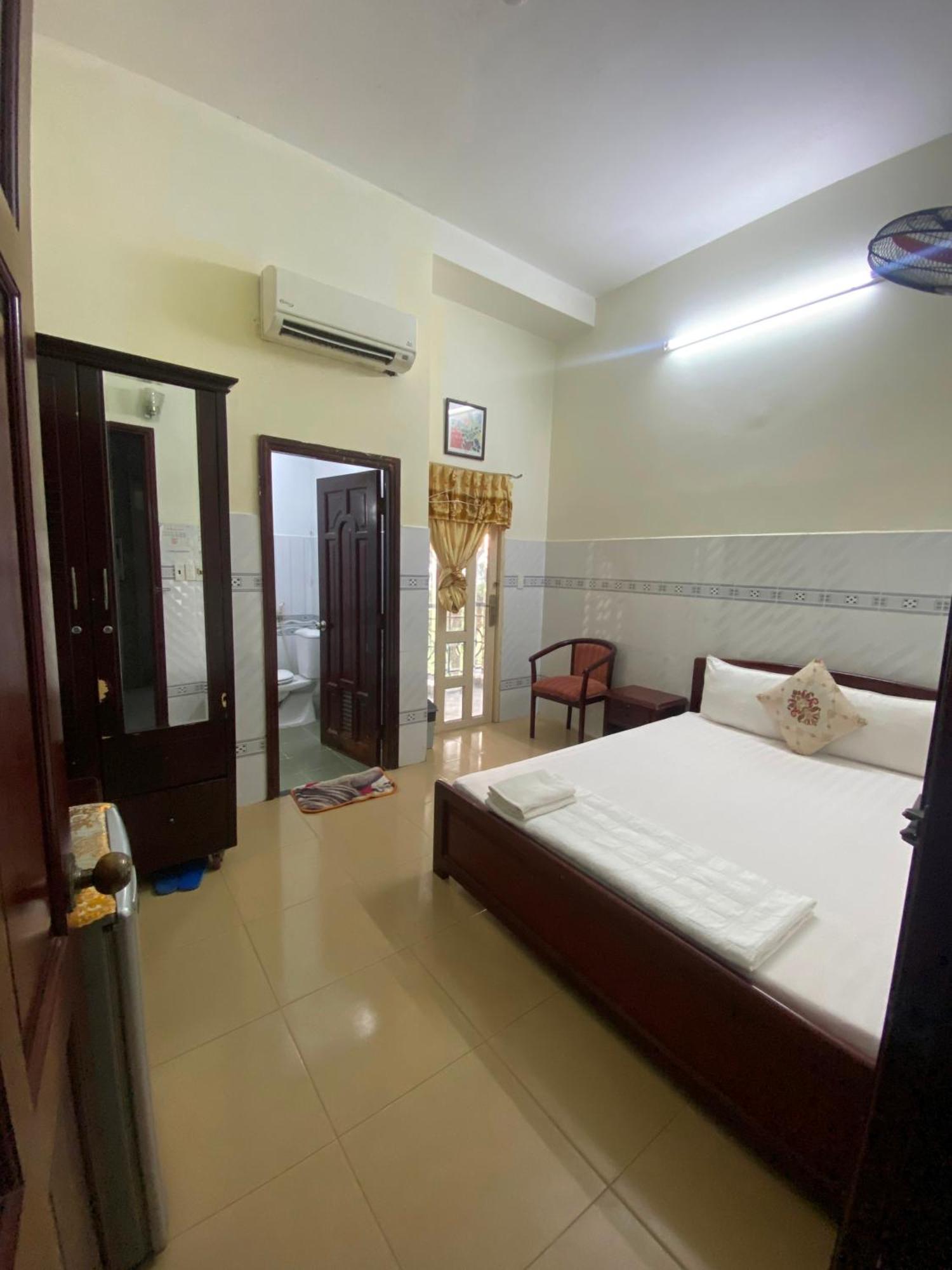 Khách Sạn Kim Phụng Ngân Cần Thơ Extérieur photo