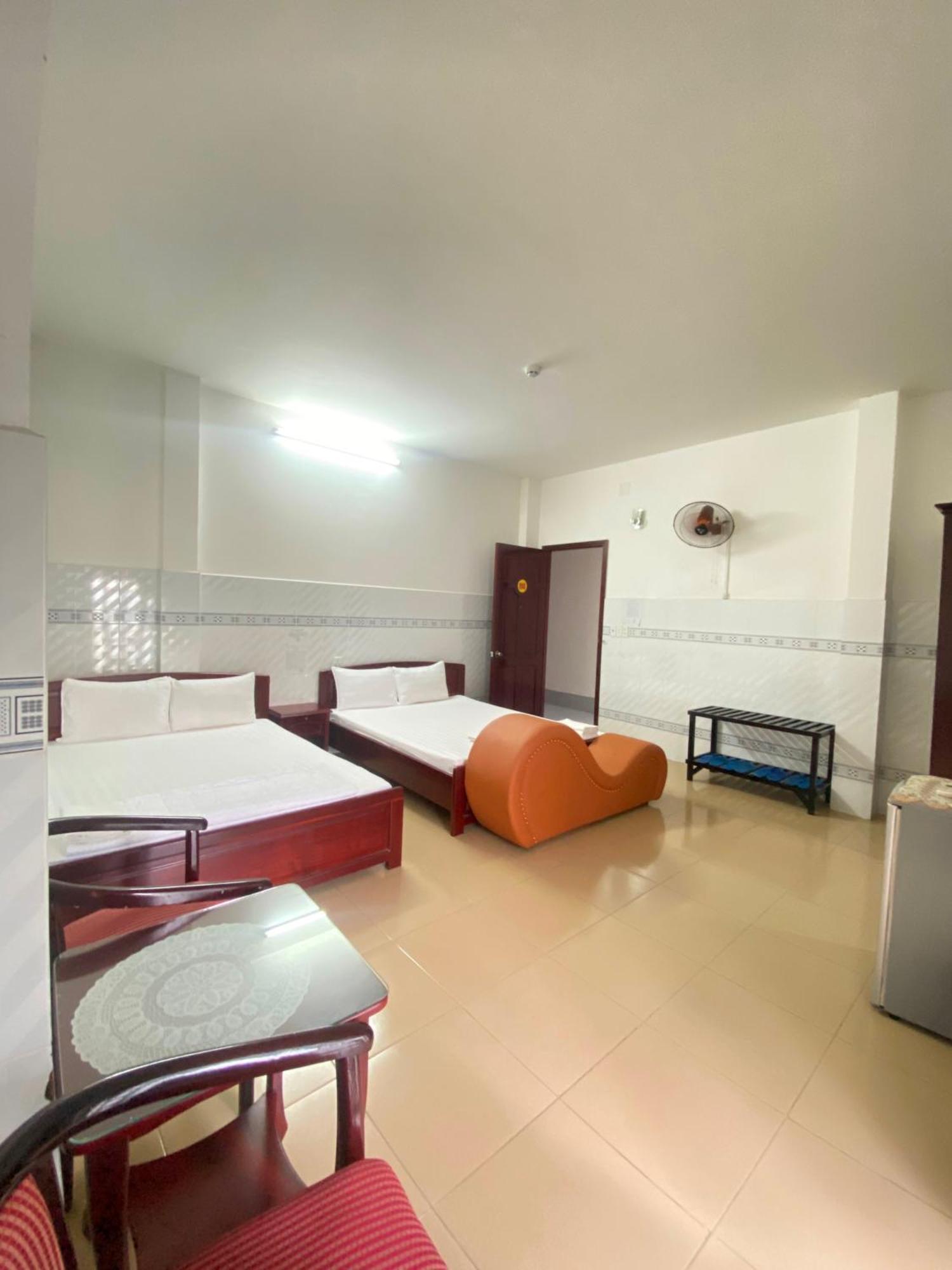 Khách Sạn Kim Phụng Ngân Cần Thơ Extérieur photo
