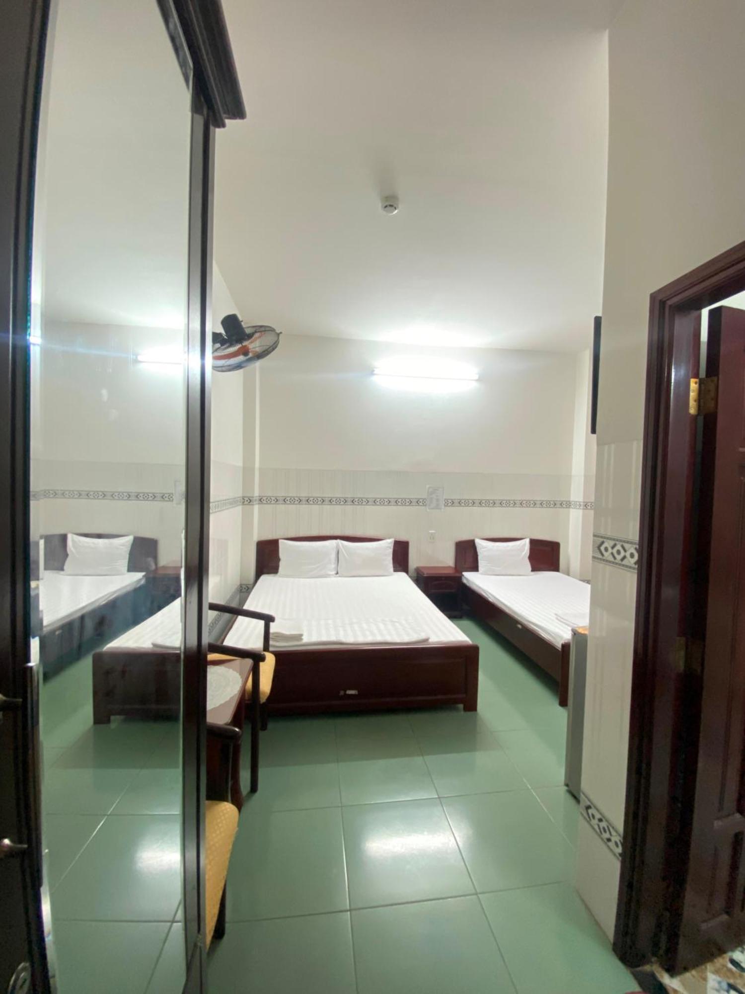 Khách Sạn Kim Phụng Ngân Cần Thơ Extérieur photo