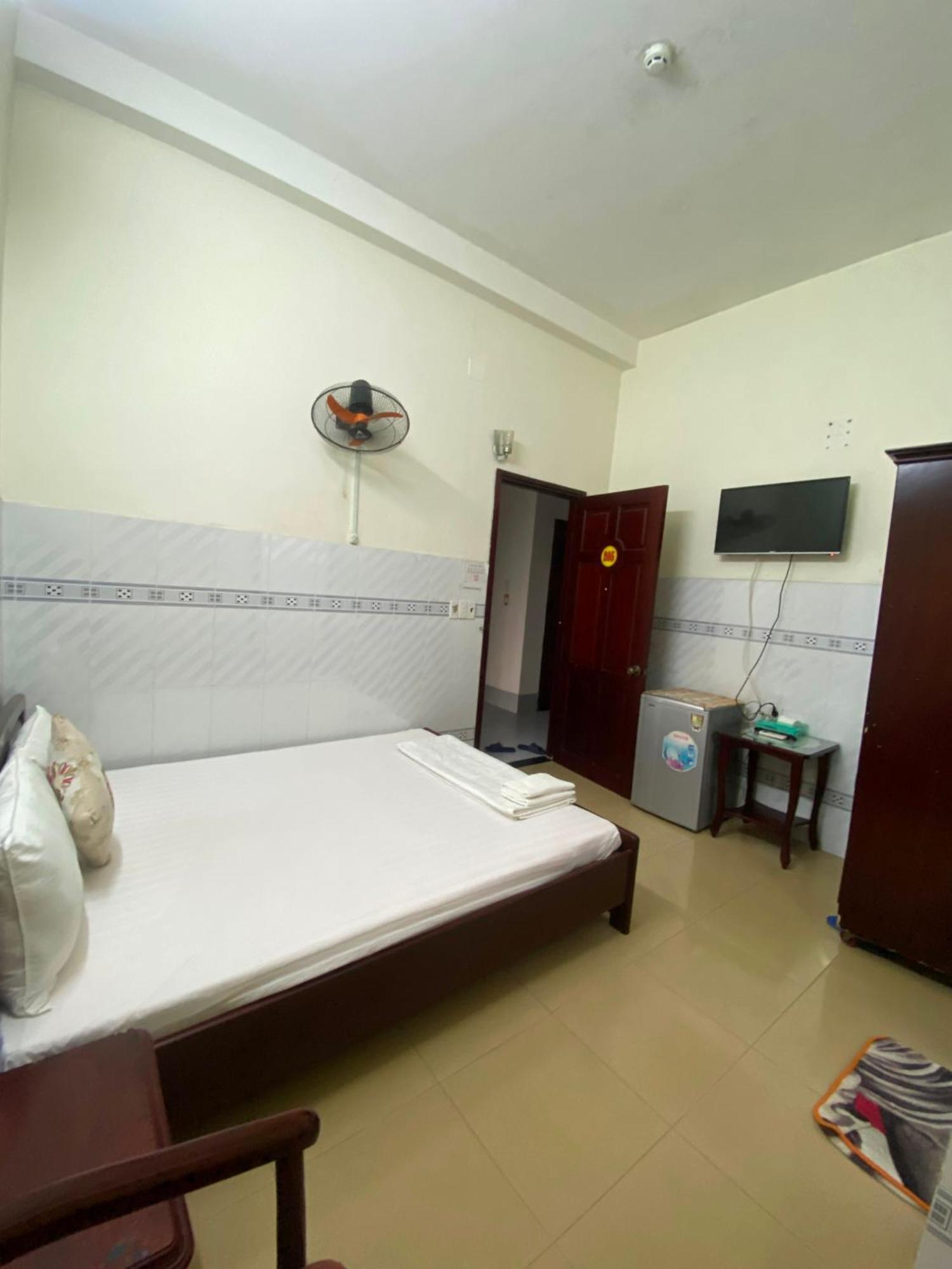 Khách Sạn Kim Phụng Ngân Cần Thơ Extérieur photo