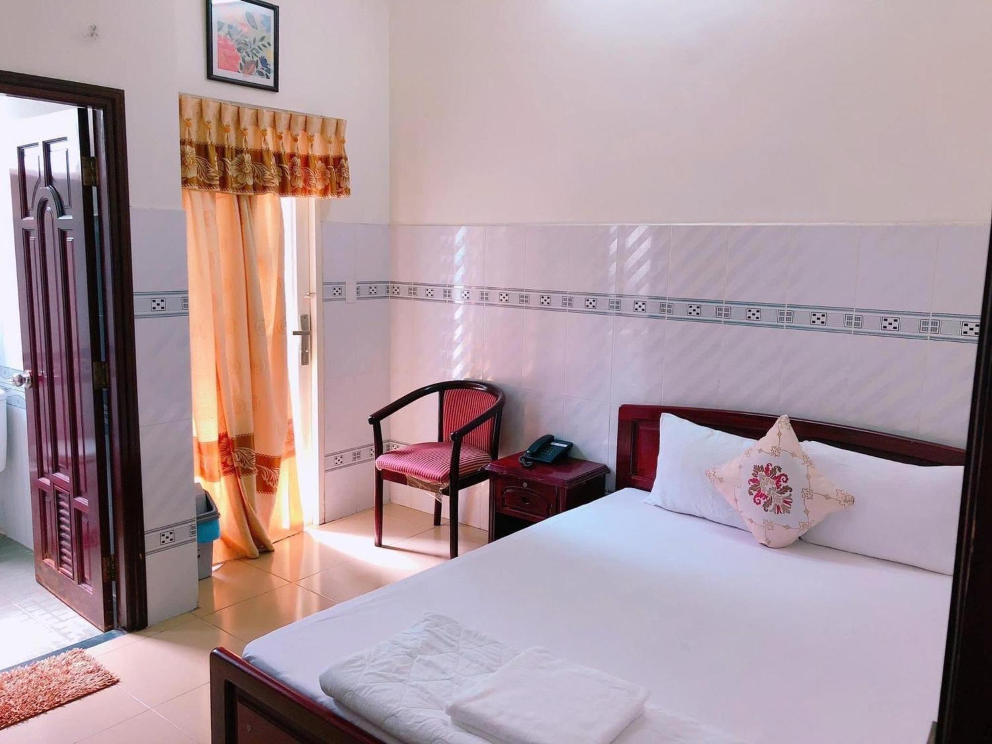 Khách Sạn Kim Phụng Ngân Cần Thơ Extérieur photo