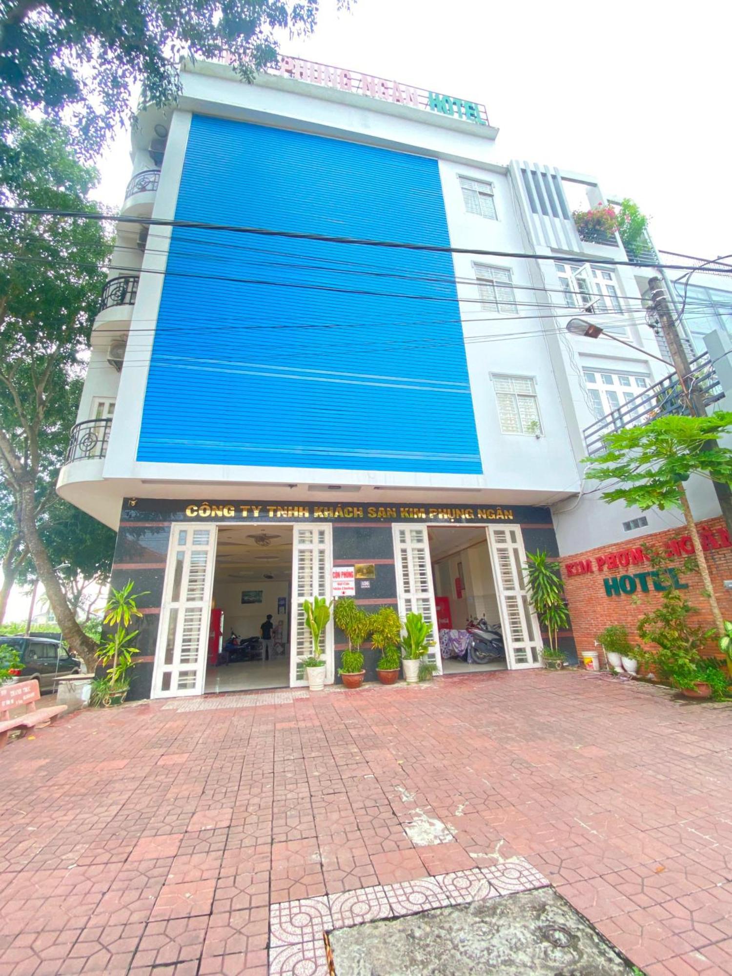 Khách Sạn Kim Phụng Ngân Cần Thơ Extérieur photo